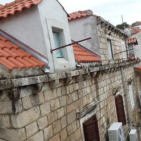 Previsic Apartamento *