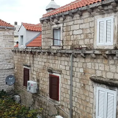 Previsic Apartamento